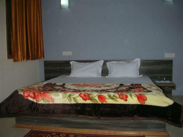 Sbm Hotel Juliasar Ngoại thất bức ảnh
